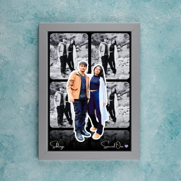 Monochrome Memories – Sibling Frame